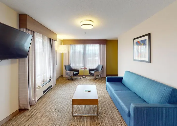 Holiday Inn Express South Burlington By Ihg