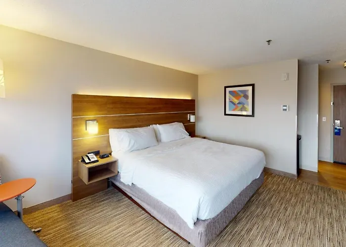Holiday Inn Express South Burlington By Ihg
