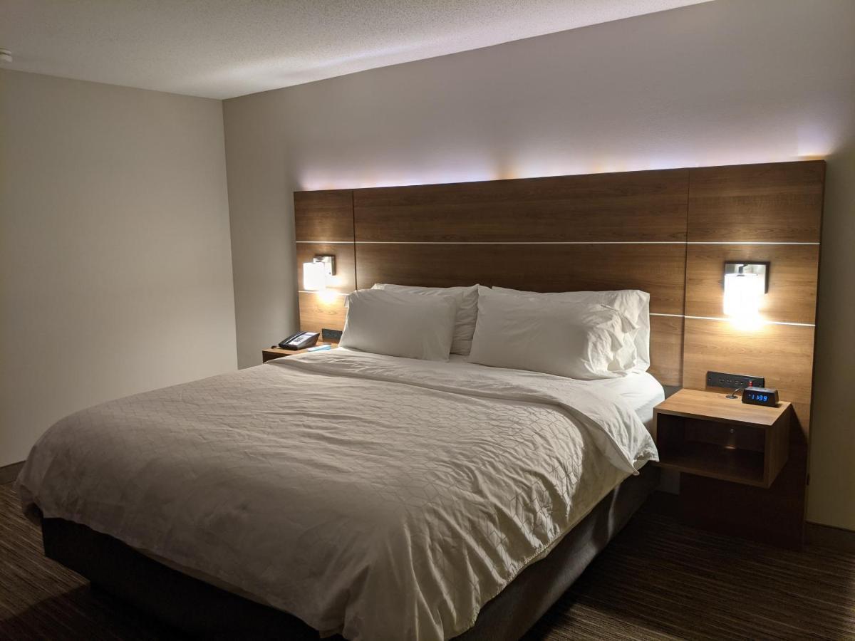 Express South By Ihg Hotel 2*