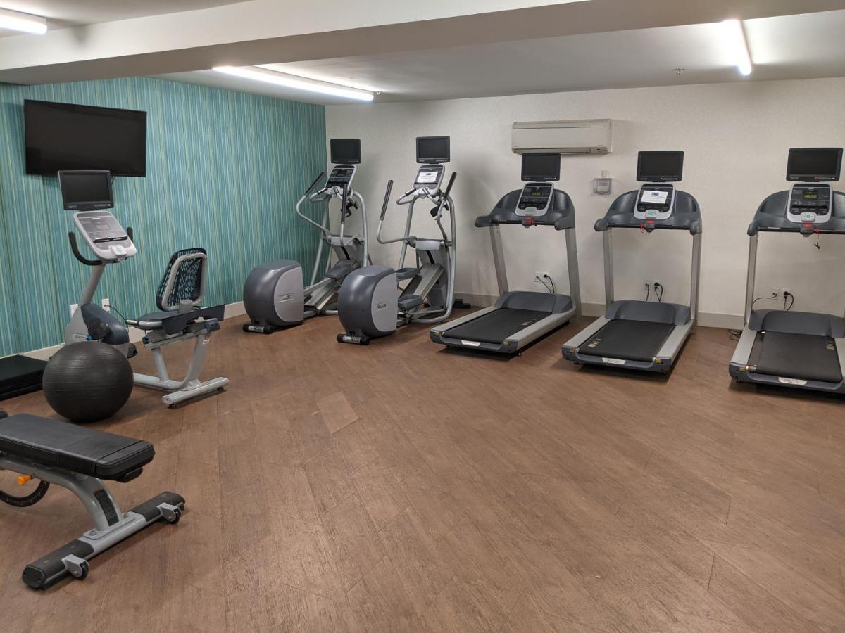 Hotel Express South By Ihg Burlington